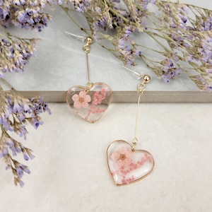 Handmade Pressed Flowers Resin Heart Dangle Handmade Earrings Gifts for Her