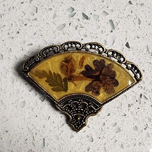 Pressed Flower Brooch